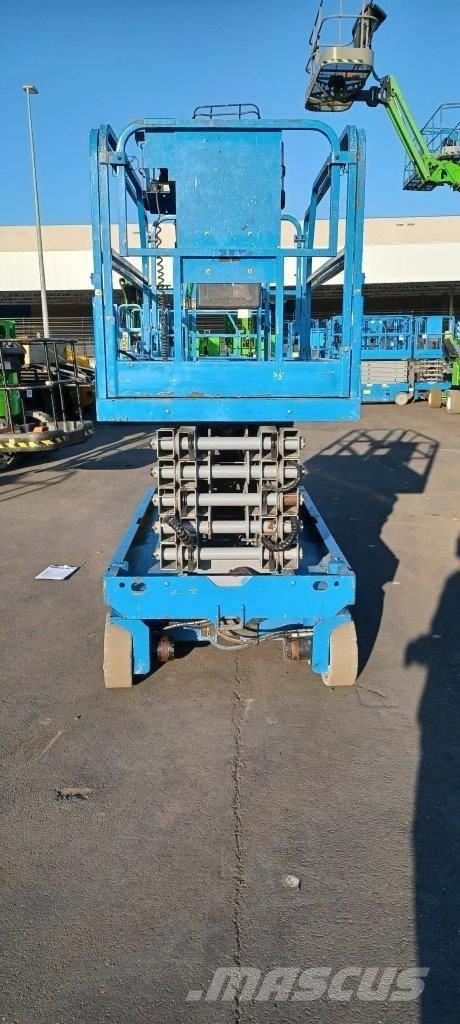 GENIE GS4047 Makasli platformlar