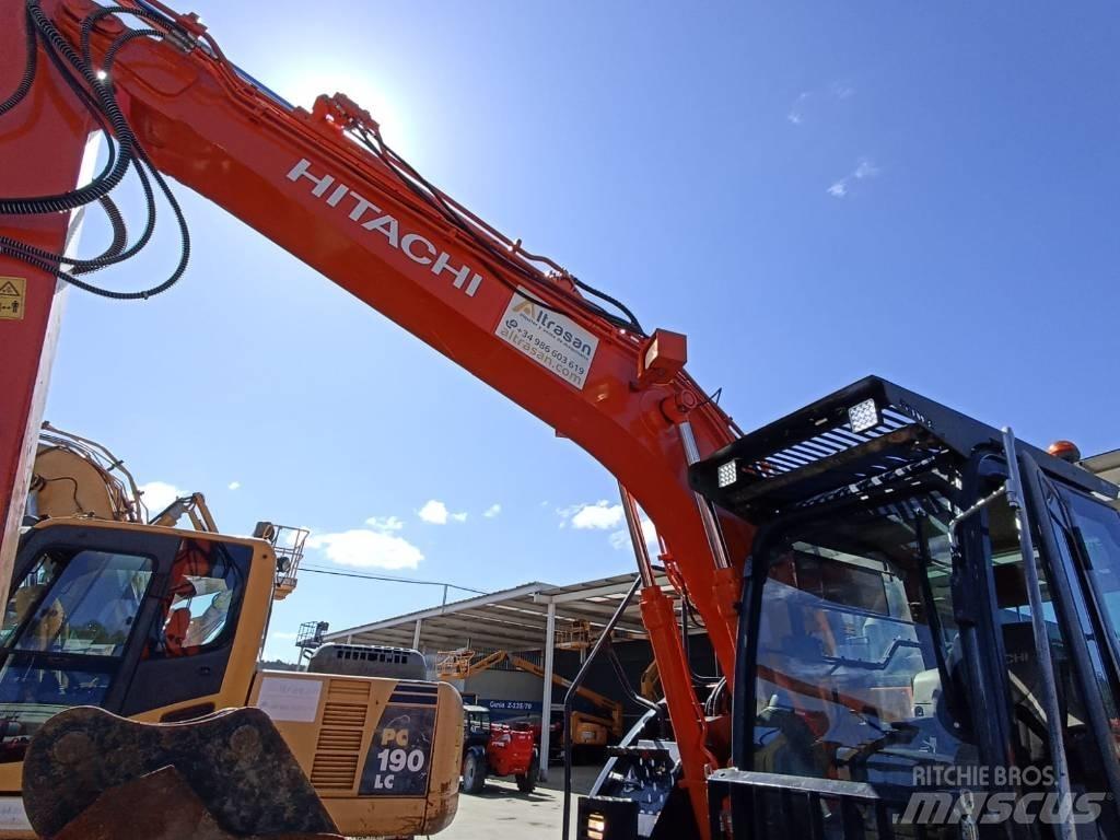Hitachi ZX 135 US-6 Paletli ekskavatörler
