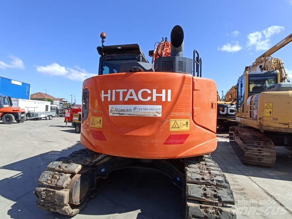 Hitachi ZX 135 US-6 Paletli ekskavatörler