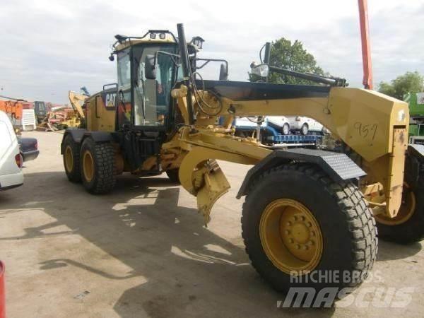CAT 140M Greyderler