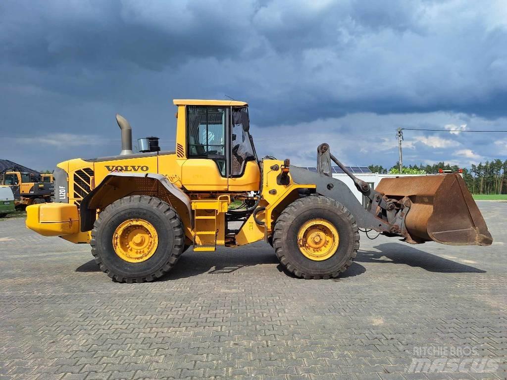 Volvo L 120 F Tekerlekli yükleyiciler