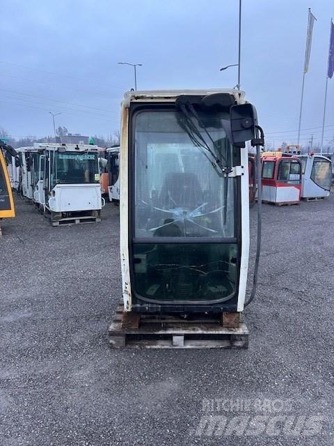 Liebherr A 314 CAB Kabin