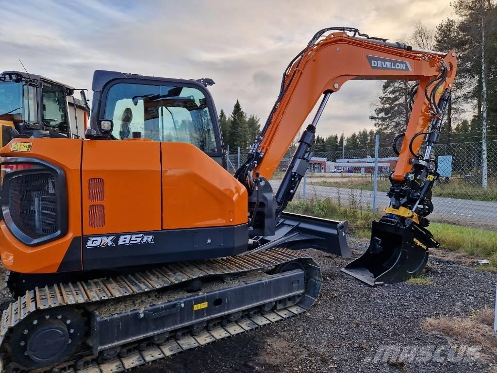Develon DX 85 R-7 Midi ekskavatörler 7 - 12 t