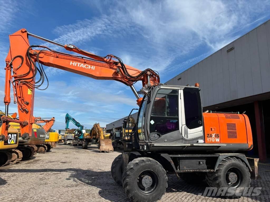 Hitachi ZX 170 W-3 Lastik tekerli ekskavatörler
