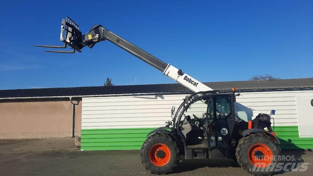 Bobcat TL 43.80 HF Teleskopik yükleyiciler