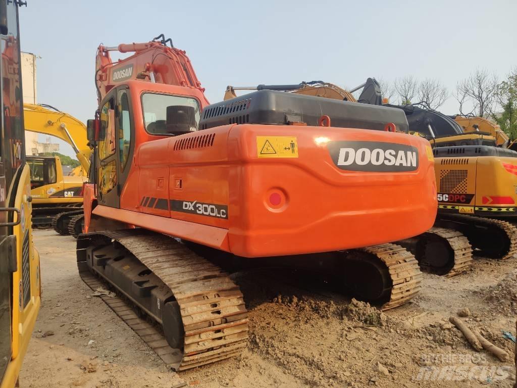 Doosan dx300 Paletli ekskavatörler