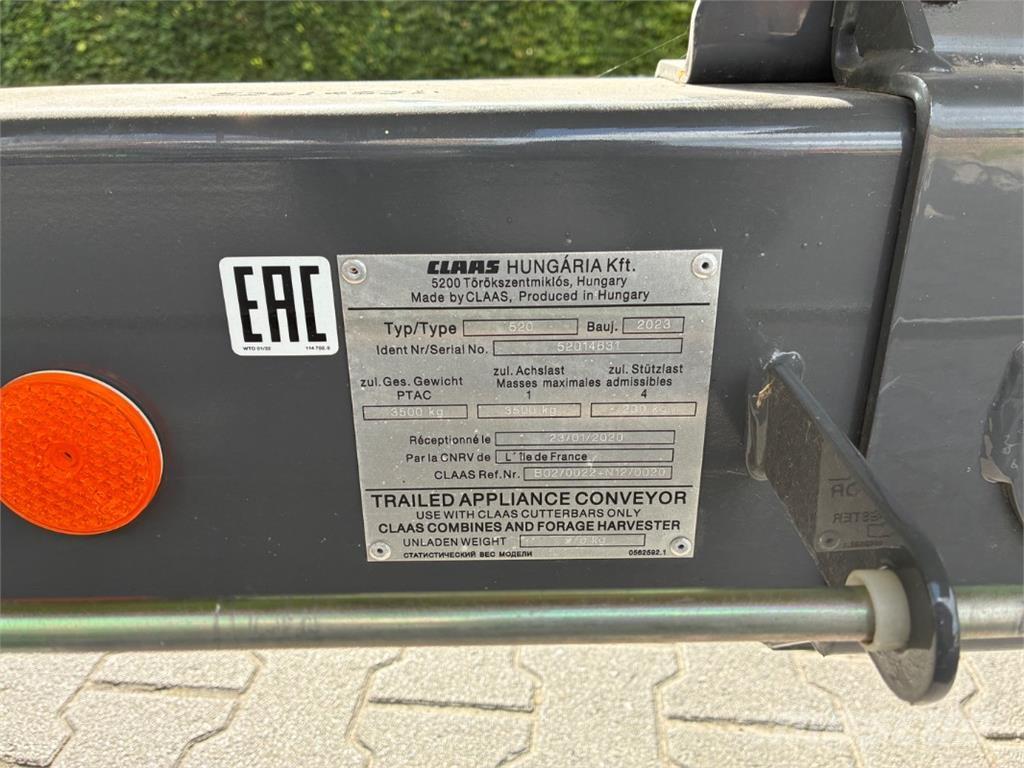 CLAAS Vario 680 Agaç kesme robotlari