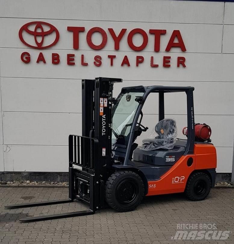 Toyota 02-8FGJF35 LPG'li forkliftler