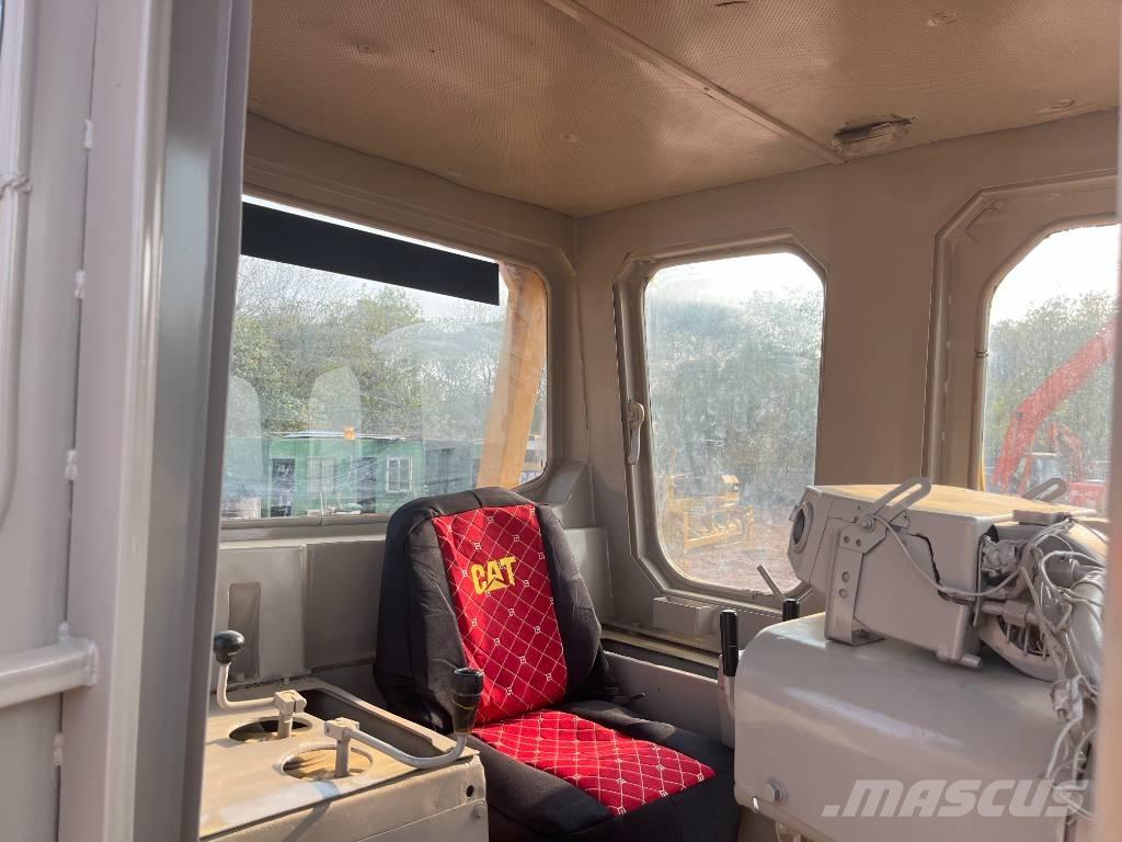 CAT D7G Paletli dozerler