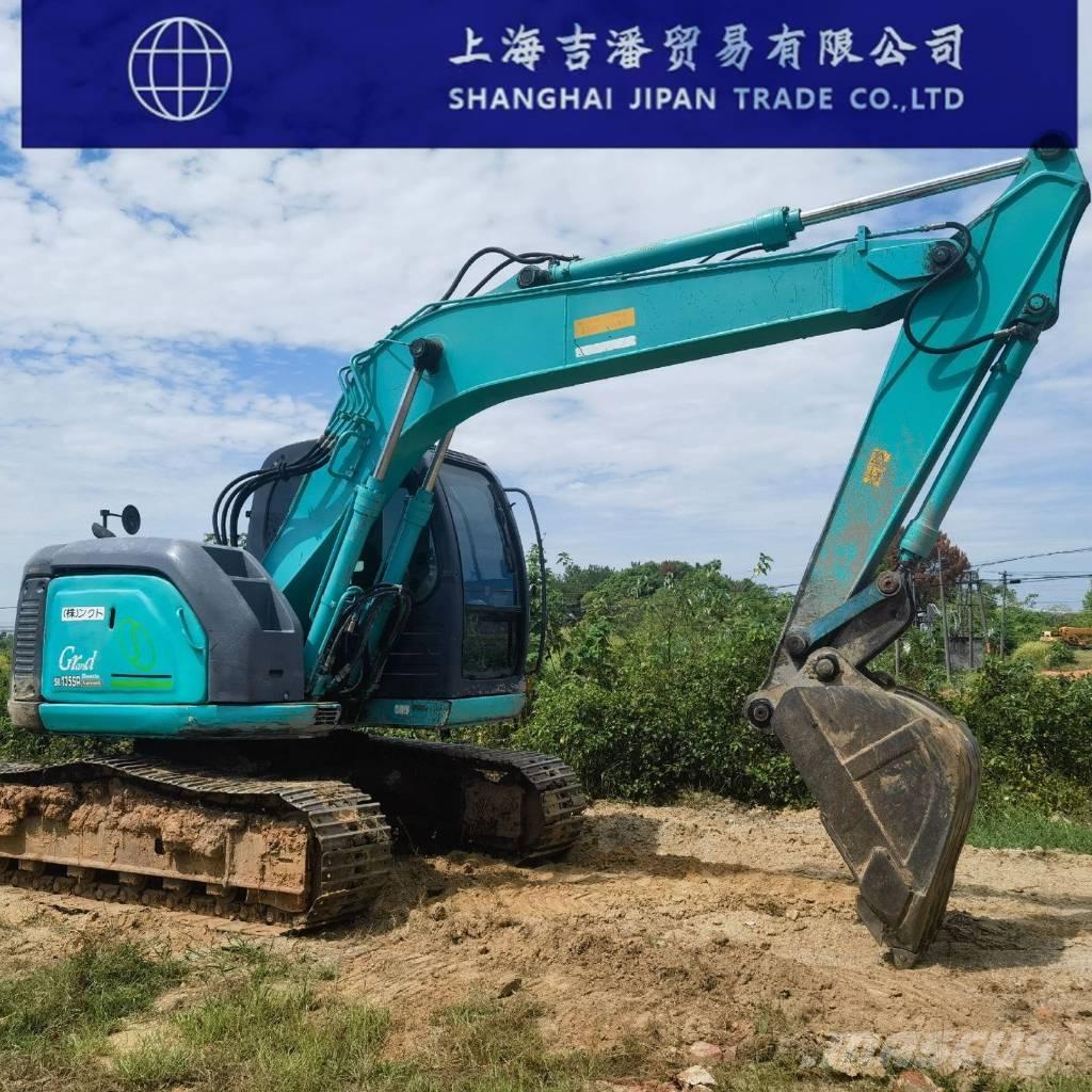Kobelco SK 135 Paletli ekskavatörler