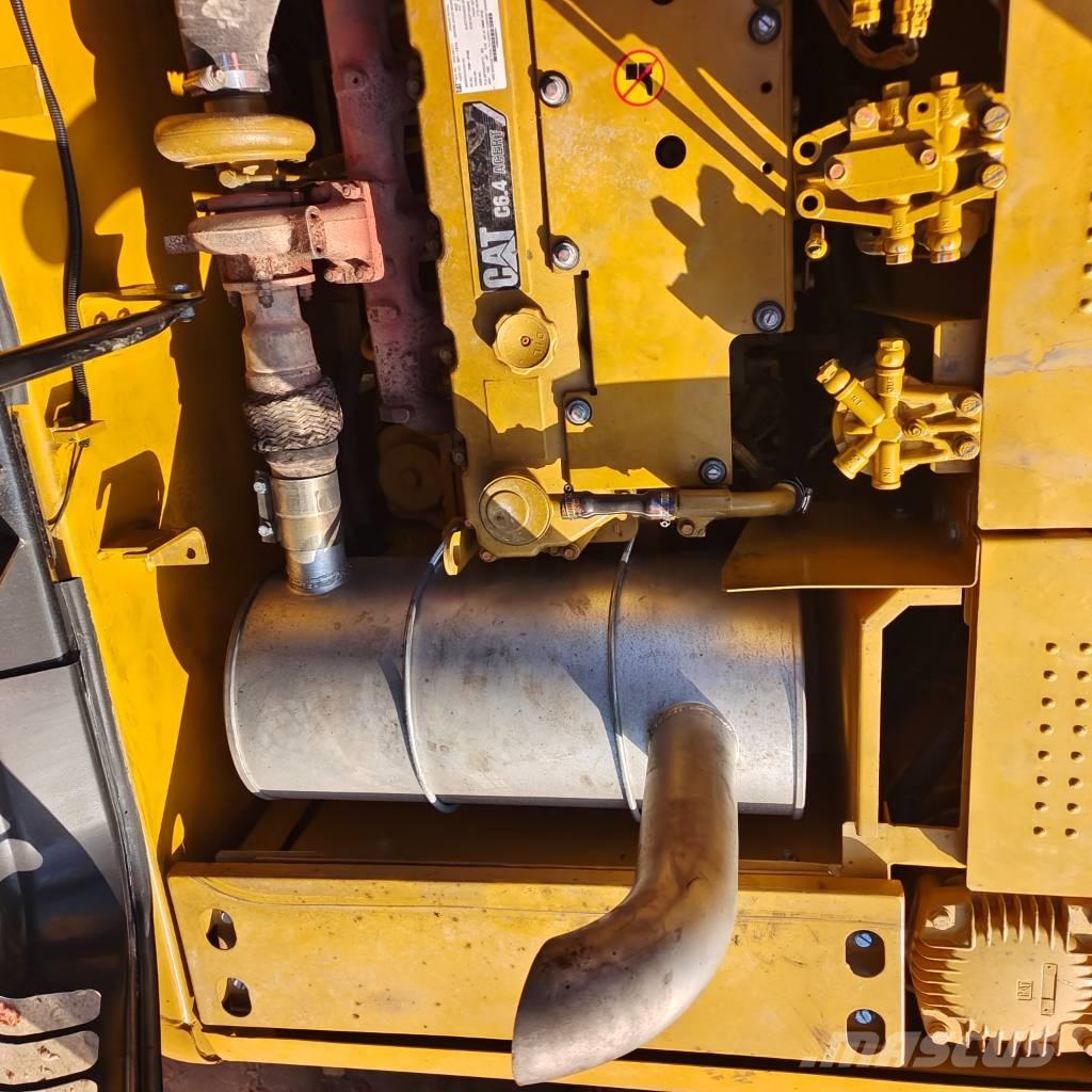 CAT 320DL Paletli ekskavatörler