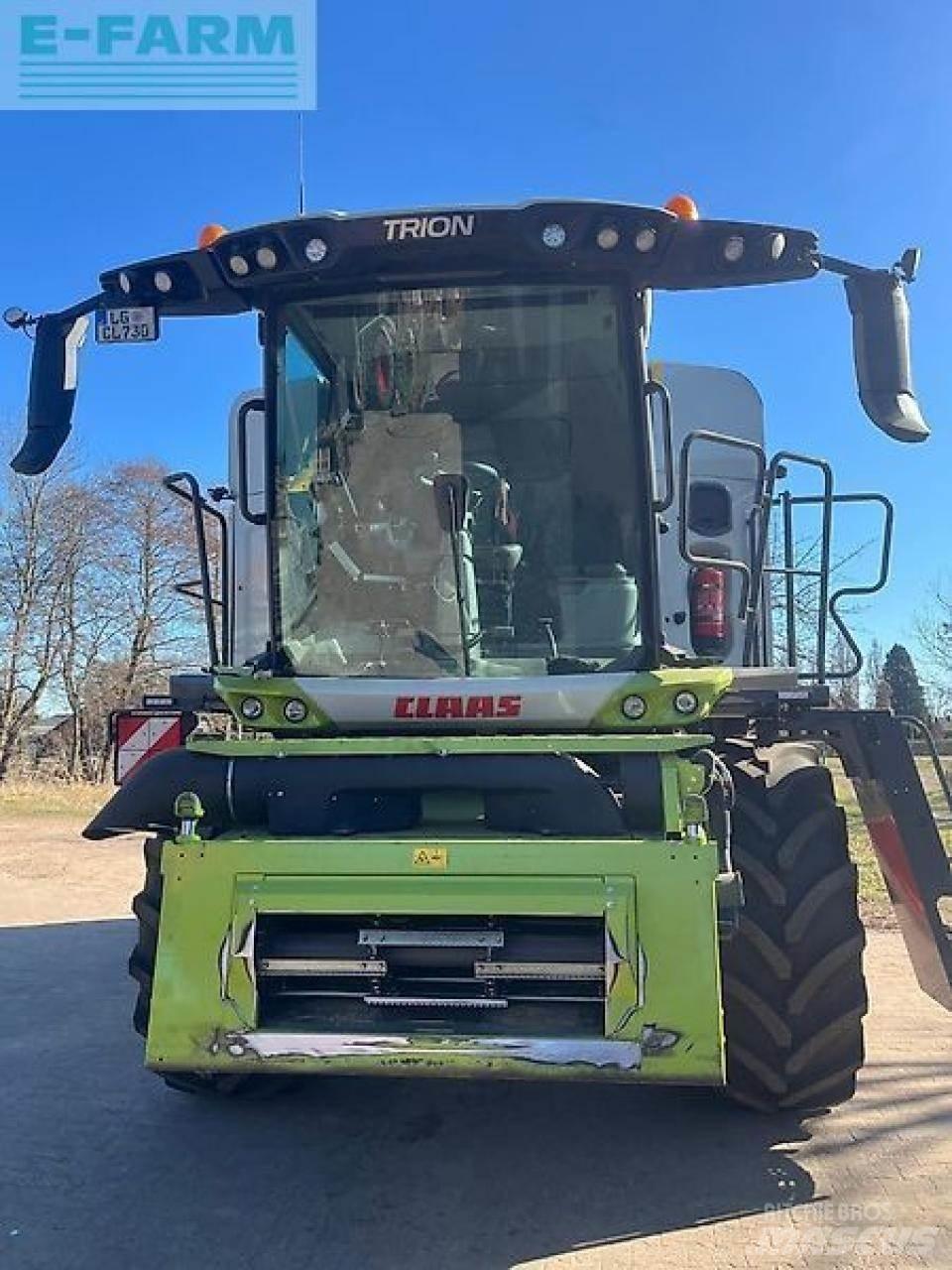CLAAS trion 730 Biçerdöverler