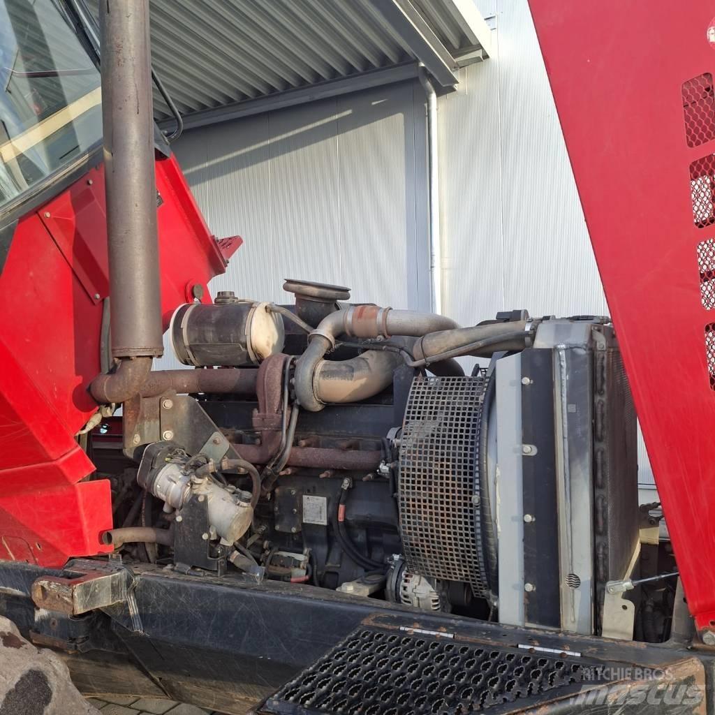 Komatsu 840.4 Tomruk yükleyici traktörler