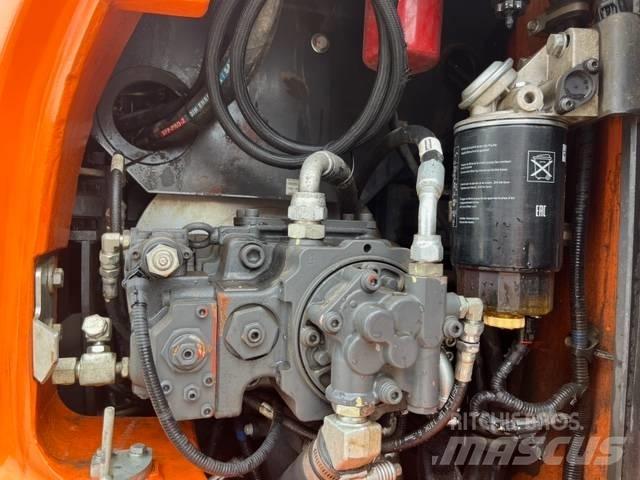 Doosan DX 140 LCR-5 Paletli ekskavatörler