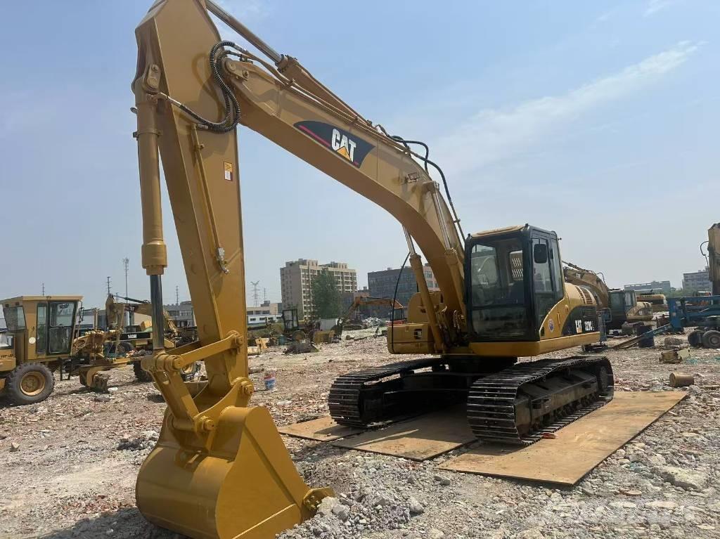 CAT 320 C L Paletli ekskavatörler