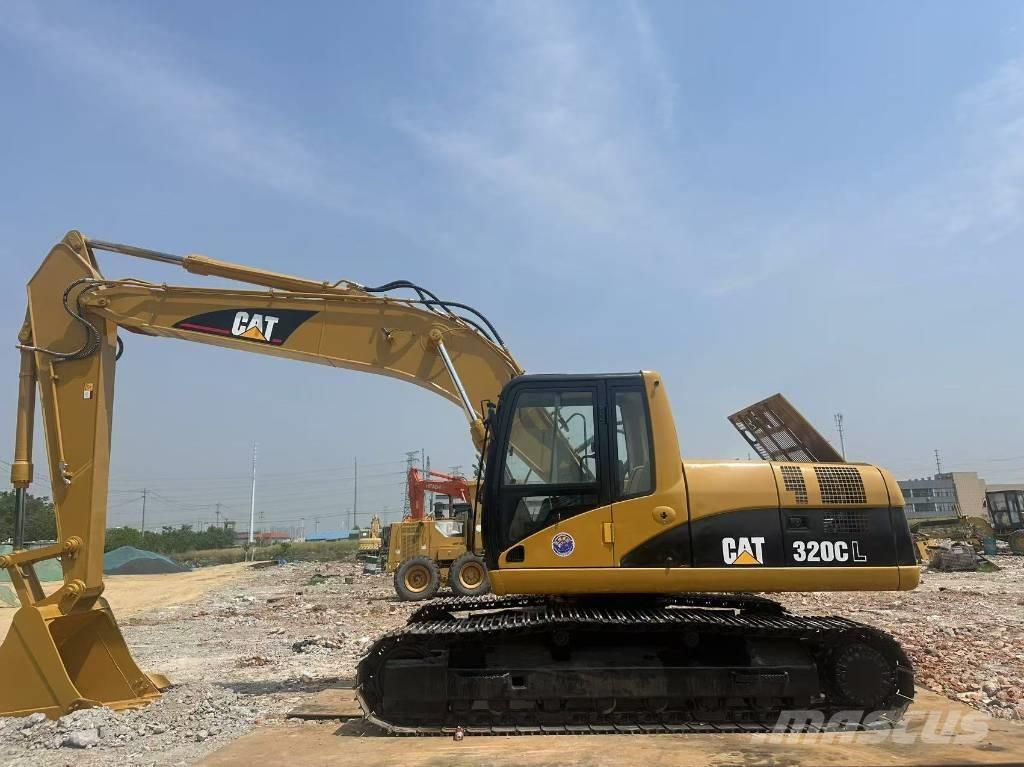 CAT 320 C L Paletli ekskavatörler