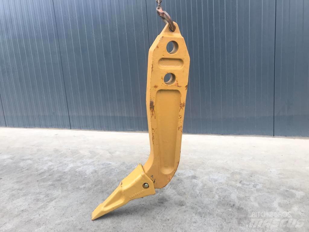 Komatsu D65 Shank Kaziyici