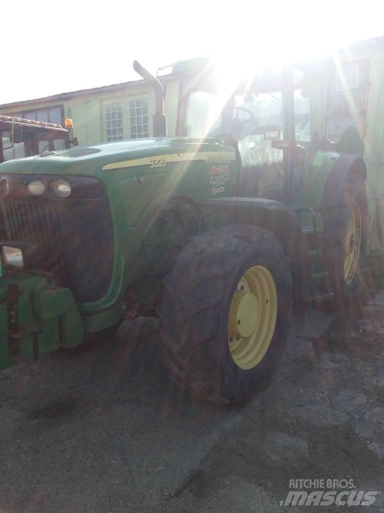 John Deere 8320 Traktörler