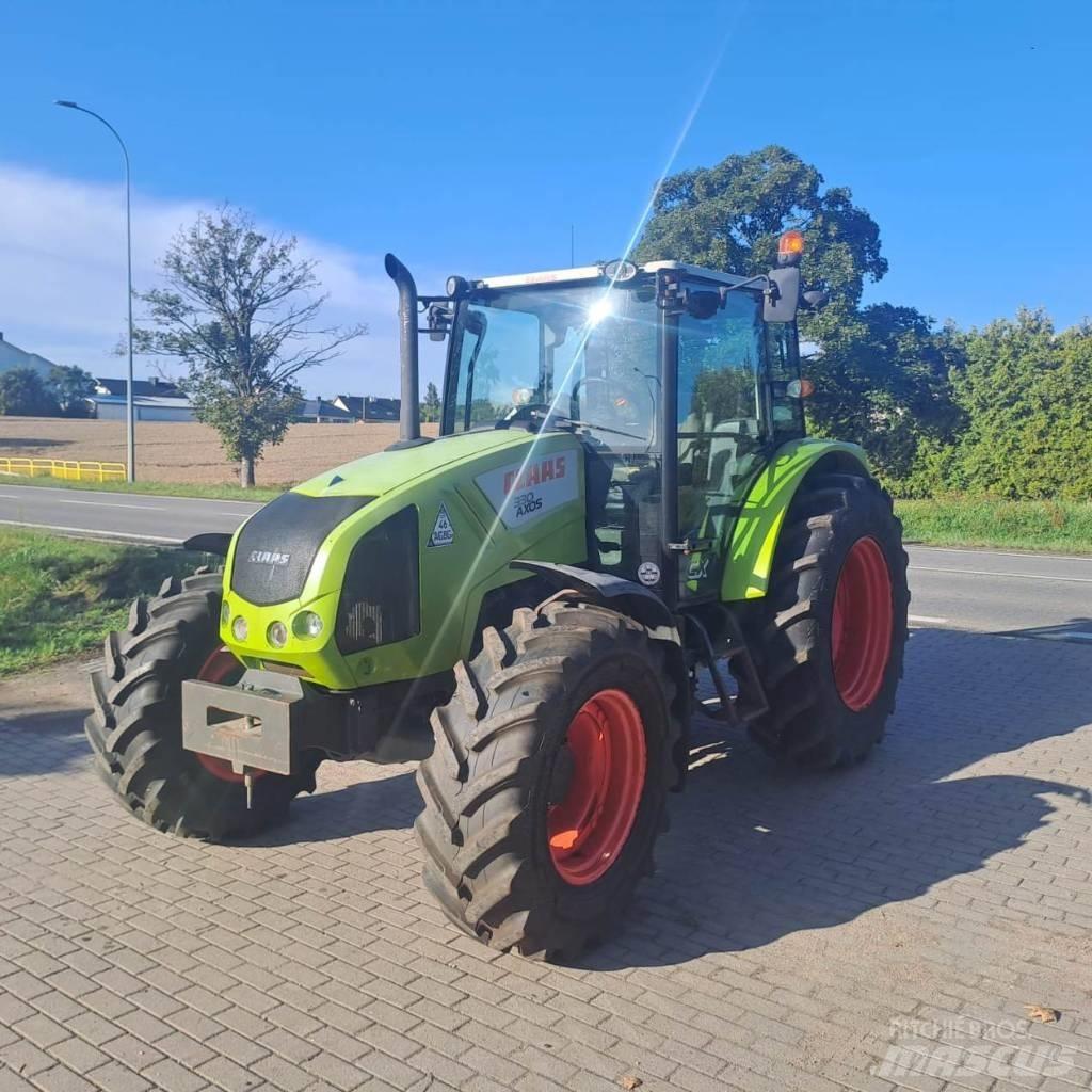 CLAAS Axos 330 Traktörler