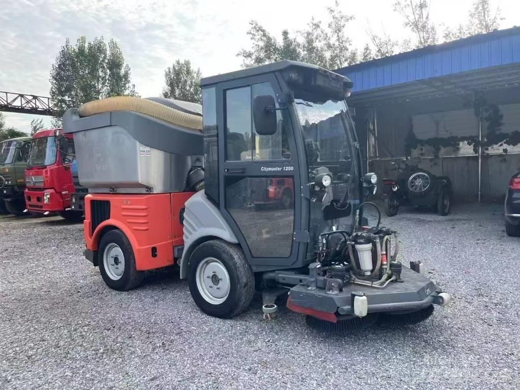 Hako Citymaster 1250 Cadde süpürücüler