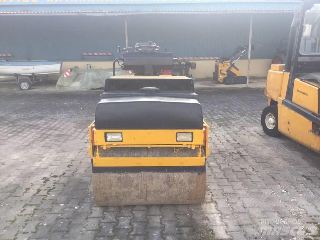 Dynapac CC 101 Çift tamburlu silindirler
