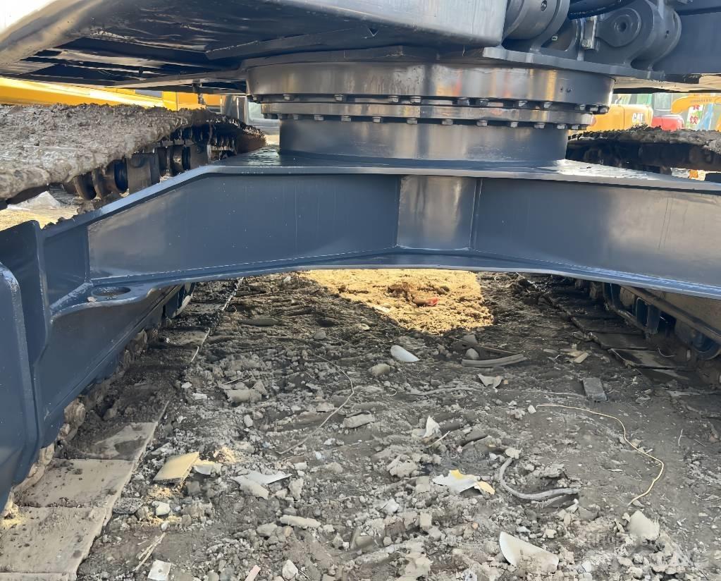 Volvo EC 220 Paletli ekskavatörler