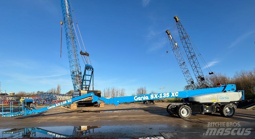 Genie SX 135 XC Teleskopik personel platformları