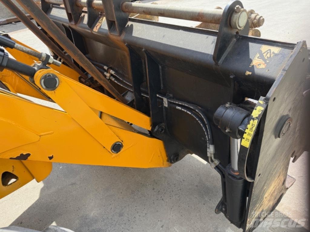 JCB 3 CX Kazıcı yükleyiciler - beko loder