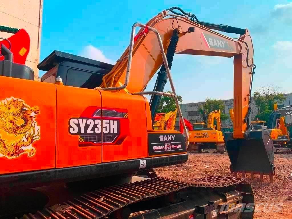Sany SY 235 H Paletli ekskavatörler