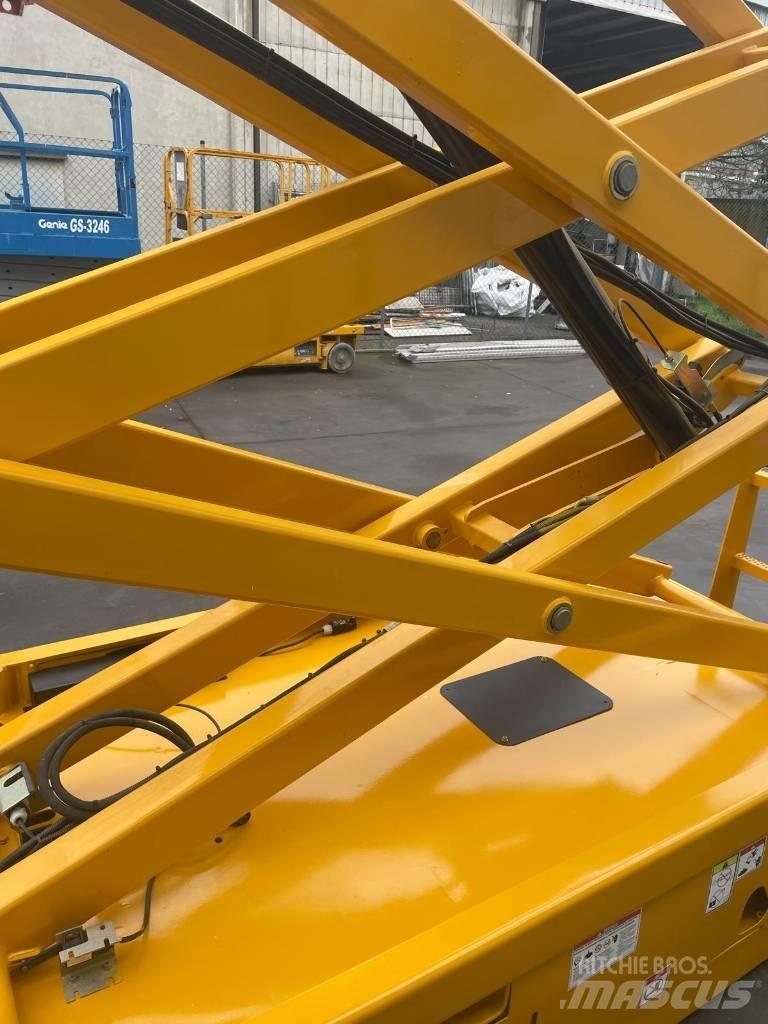 Haulotte Compact 12 Makasli platformlar