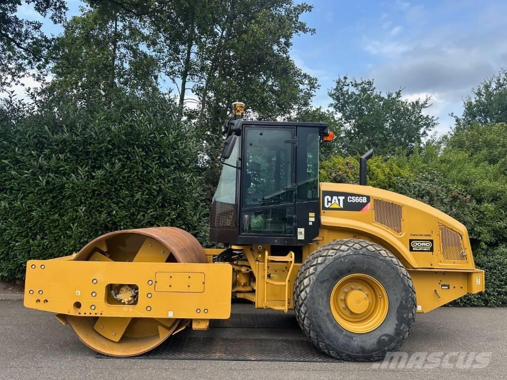 CAT CS 66 B Tek tamburlu silindirler