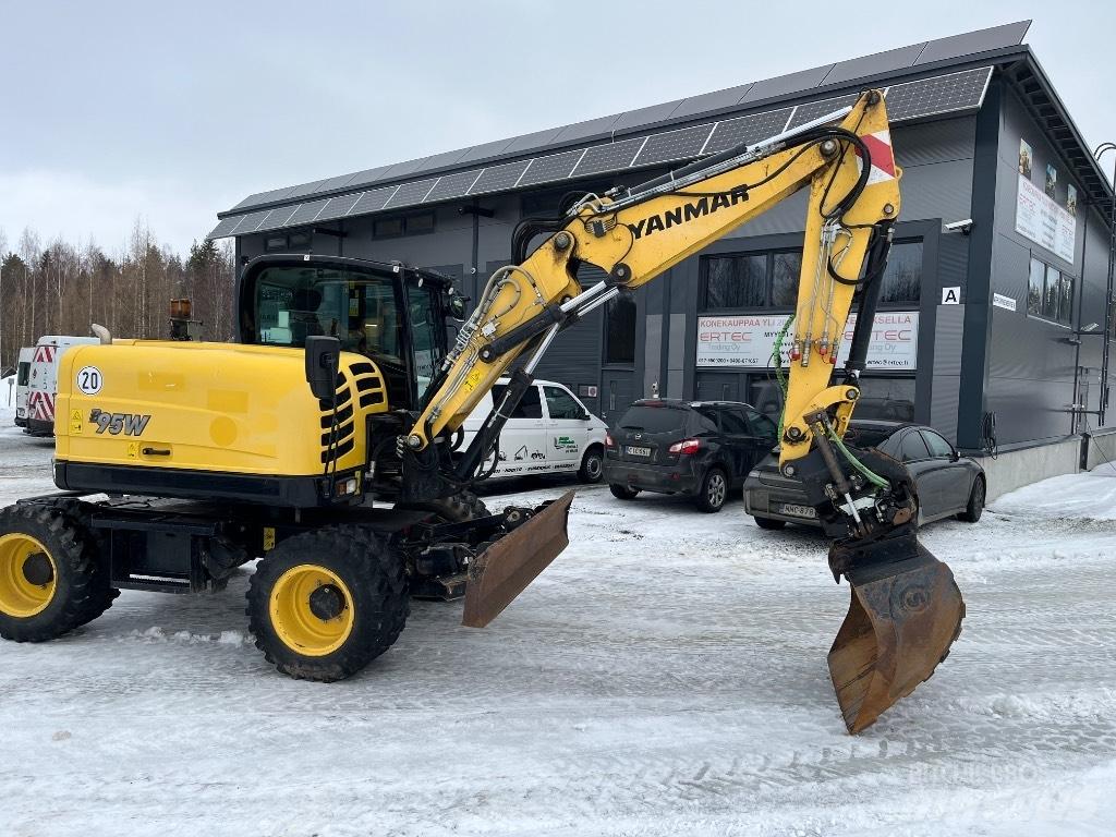 Yanmar B 95 W Lastik tekerli ekskavatörler