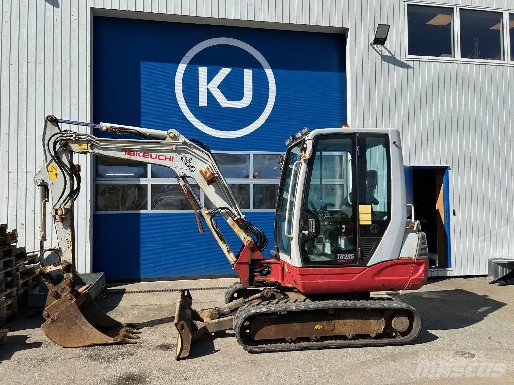 Takeuchi TB 235 Mini ekskavatörler, 7 tona dek