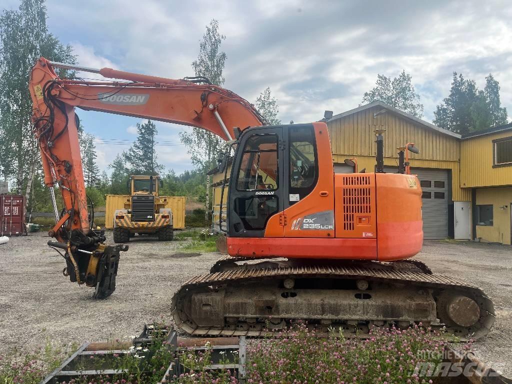 Doosan DX 235 LCR Paletli ekskavatörler