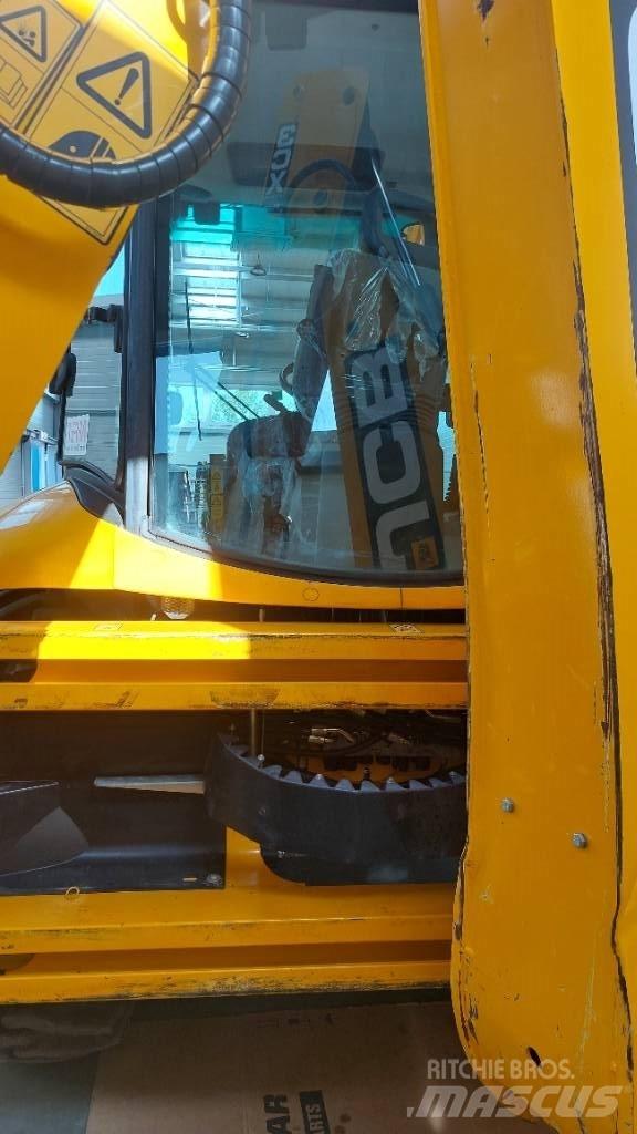 JCB 3 CX Plus Kazıcı yükleyiciler - beko loder