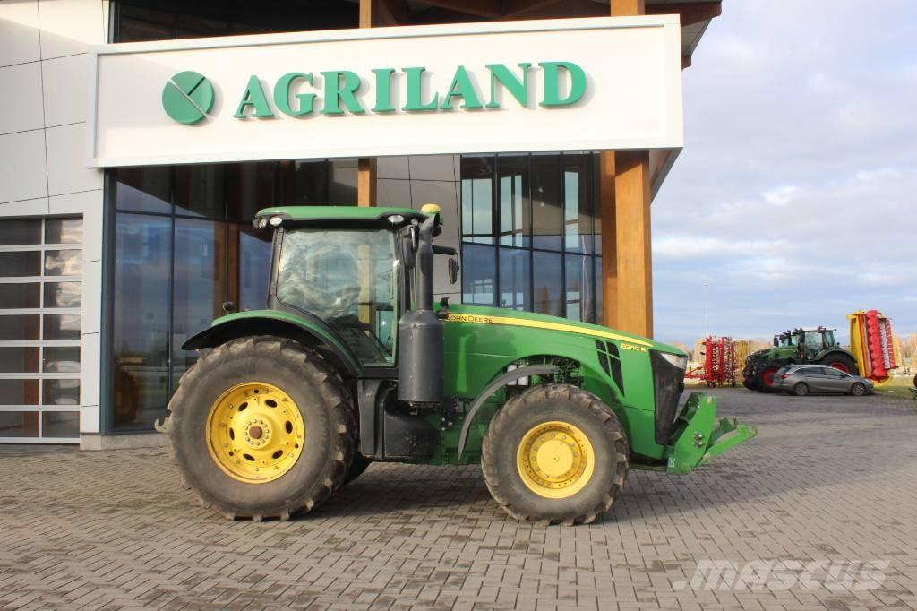 John Deere 8260 R Traktörler