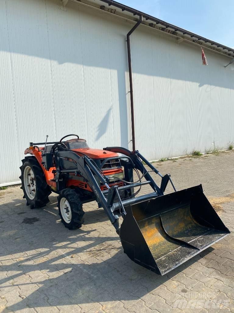 Kubota GT5+tur Traktörler