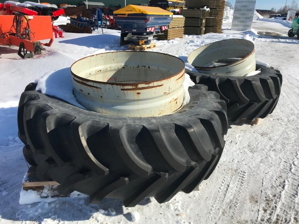 Firestone 620/70R42 Tekerlekler