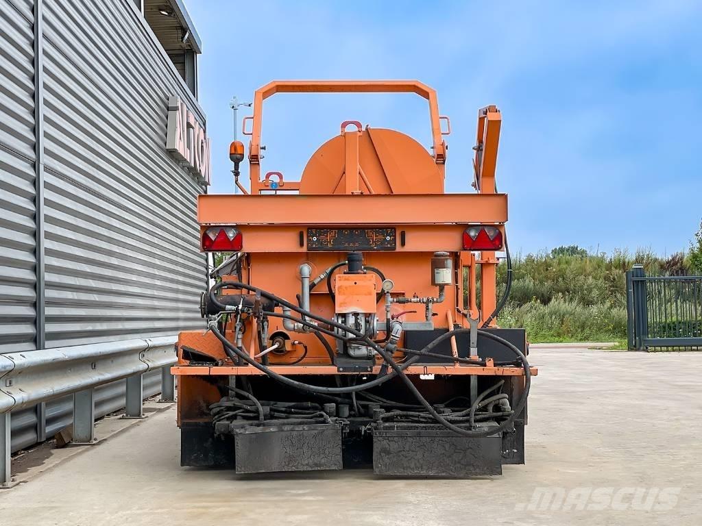  GRÜN BSM 1200-4R Bitüm pülverizatörleri