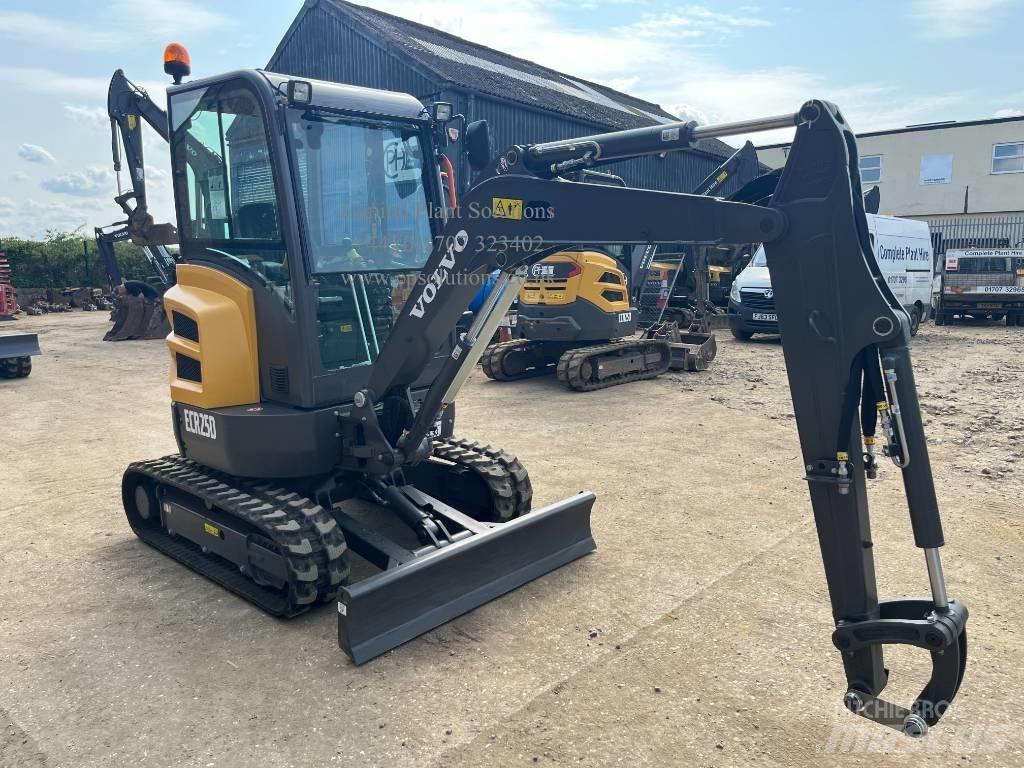 Volvo ECR 25 D Mini ekskavatörler, 7 tona dek
