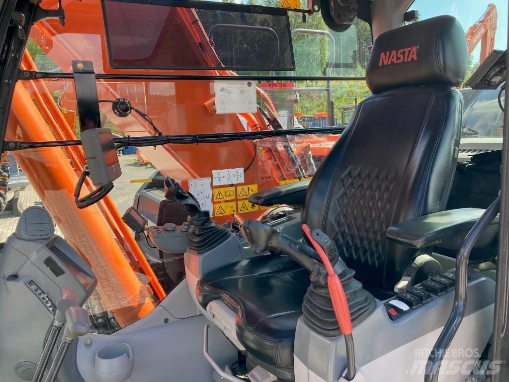 Hitachi ZX 210 LC-6 Paletli ekskavatörler