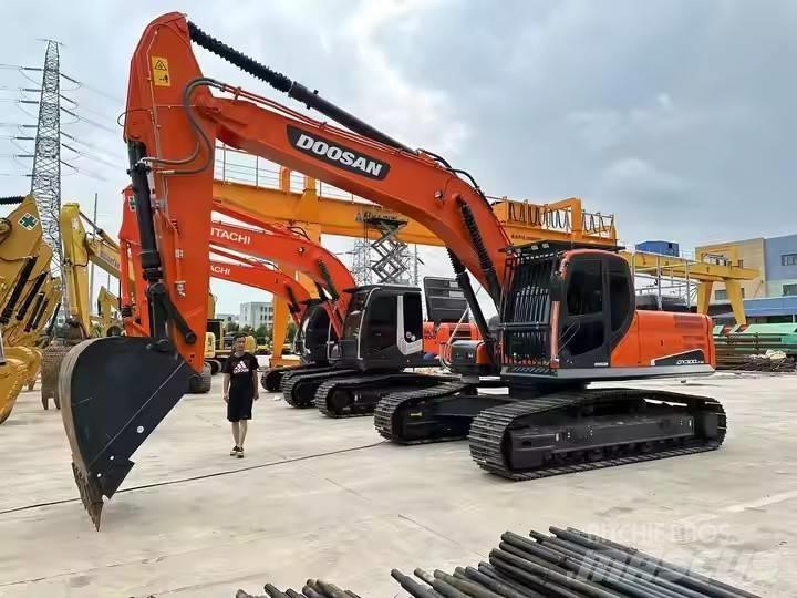 Doosan DX300LC-9C Paletli ekskavatörler