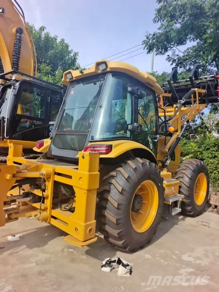 JCB 4 CX Kazıcı yükleyiciler - beko loder