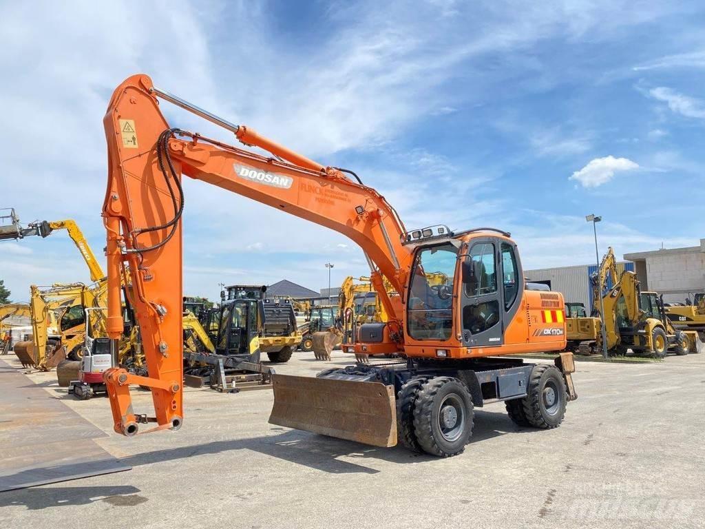 Doosan DX170W NVT Lastik tekerli ekskavatörler