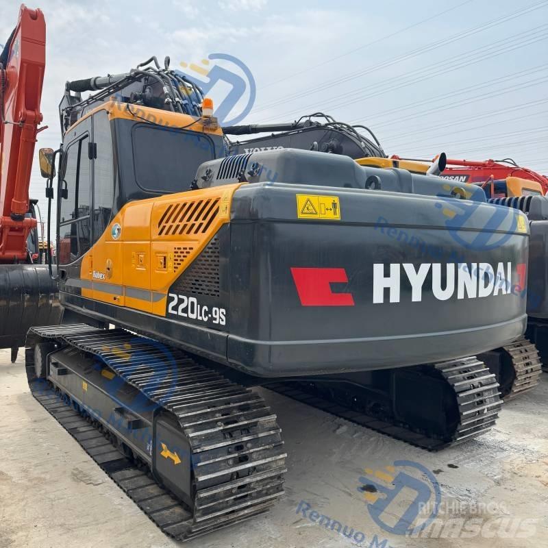 Hyundai R220LC-9S Paletli ekskavatörler