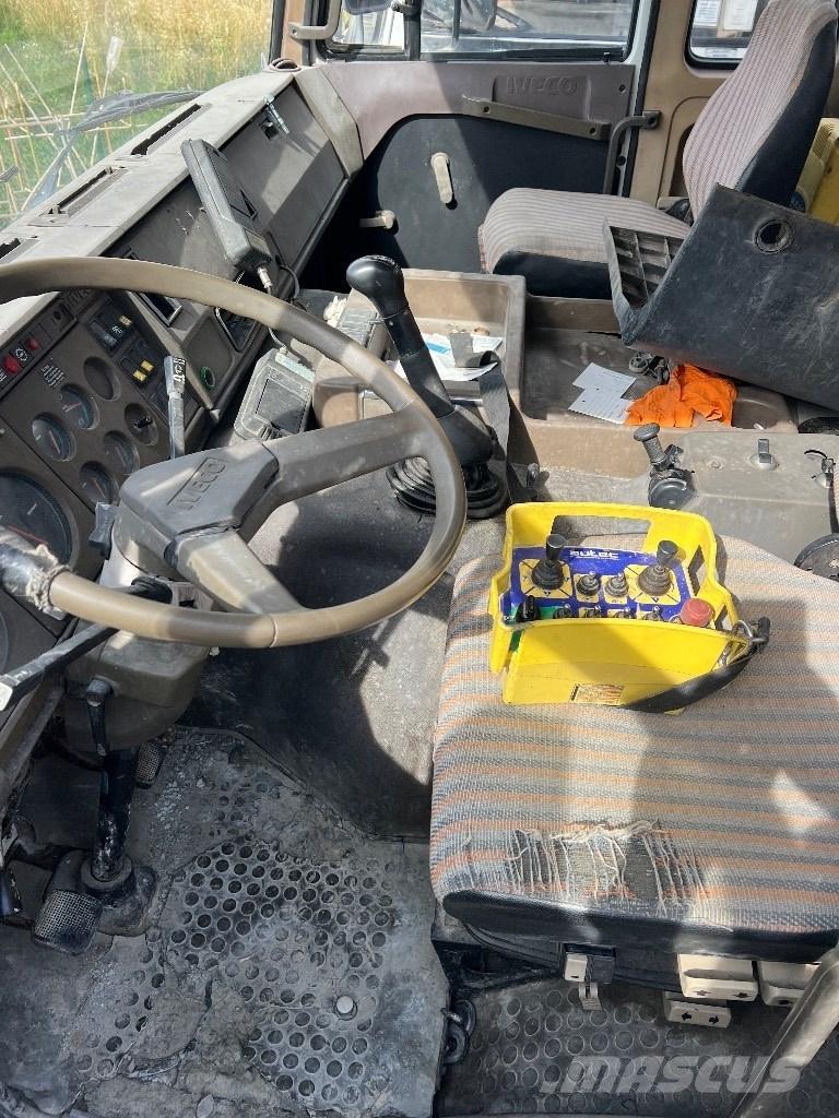 Iveco 330-36 H Beton pompaları