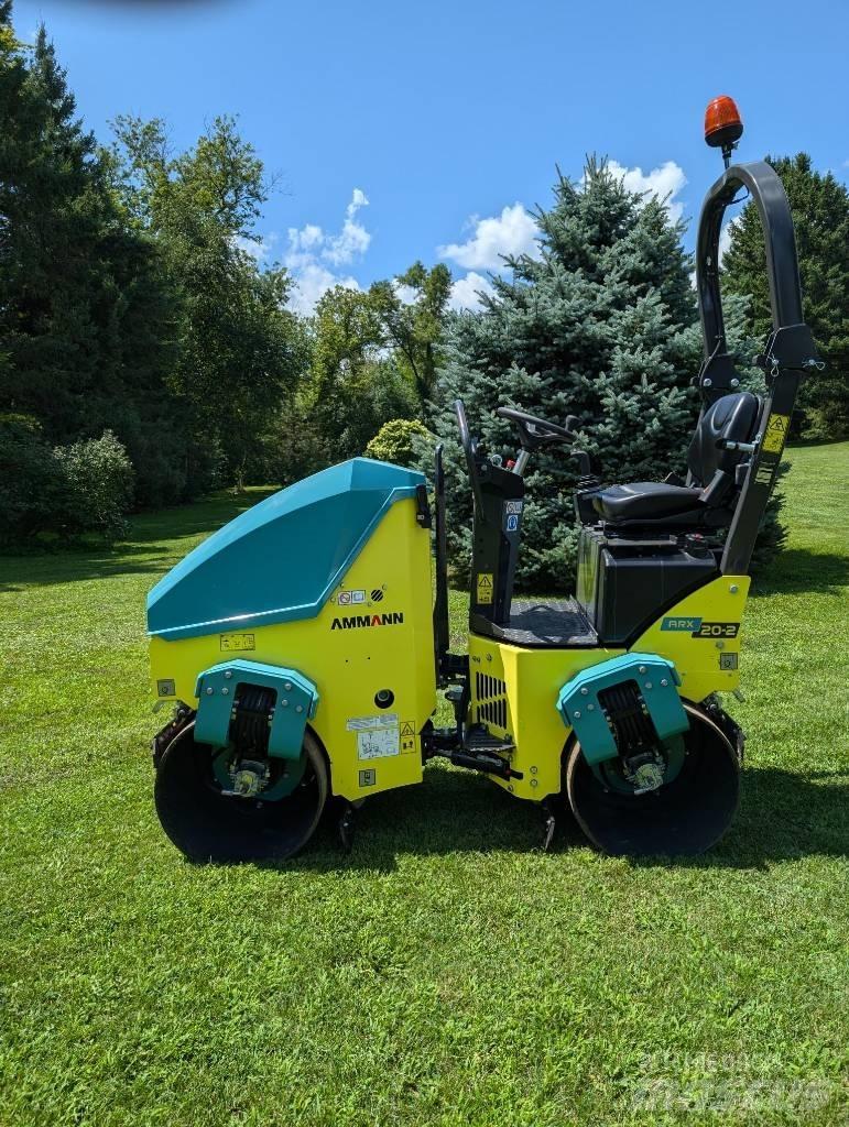 Ammann ARX20-2 Çift tamburlu silindirler