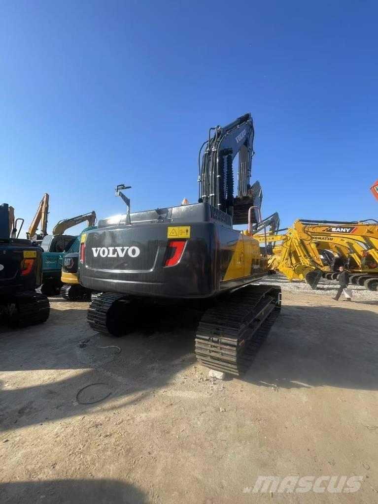 Volvo EC 300 Paletli ekskavatörler