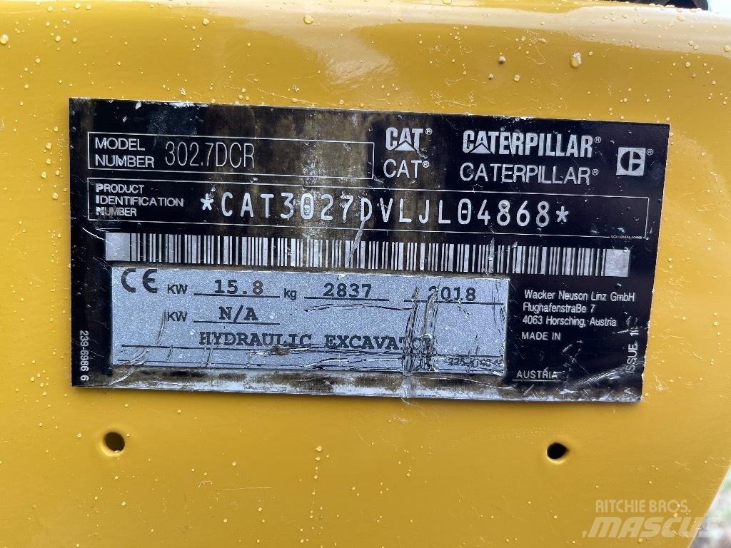 CAT 302.7D CR Mini ekskavatörler, 7 tona dek