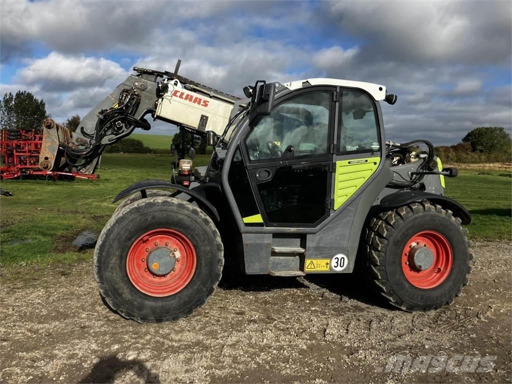 CLAAS 7055 Tarimsal teleskopik yükleyiciler